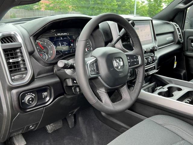 Photo of 2025 Granite Crystal Clearcoat Metallic RAM 3500