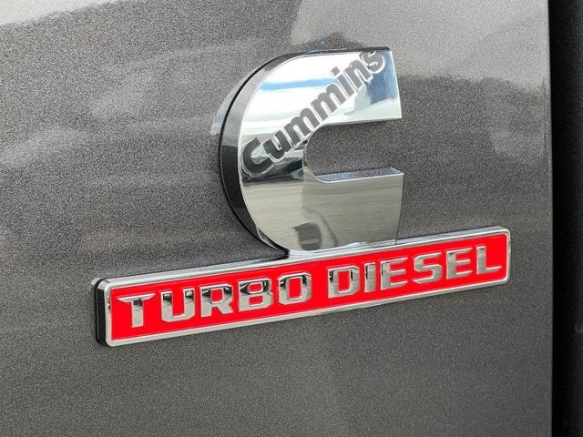 Photo of 2025 Granite Crystal Clearcoat Metallic RAM 3500
