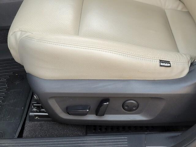 Photo of 2022 Black Nissan Rogue
