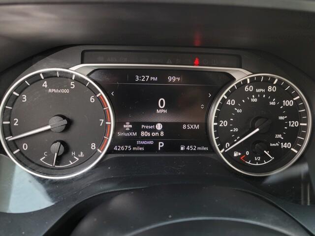 Photo of 2022 Black Nissan Rogue