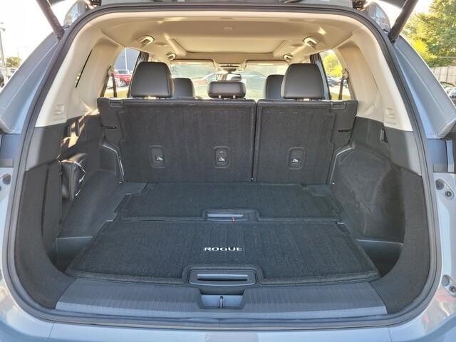 Photo of 2024 Boulder Gray Metallic Nissan Rogue