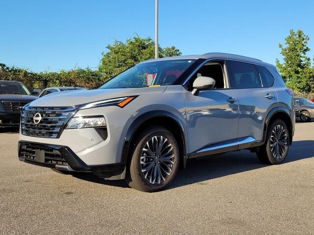 Photo of 2024 Boulder Gray Metallic Nissan Rogue