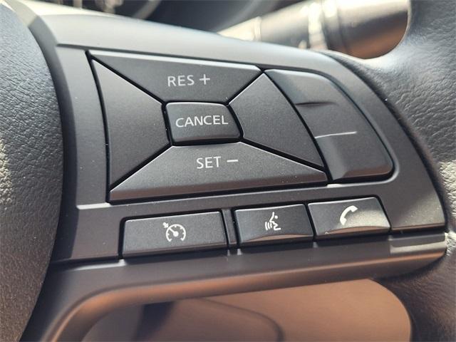 Photo of 2025 Black Nissan Sentra