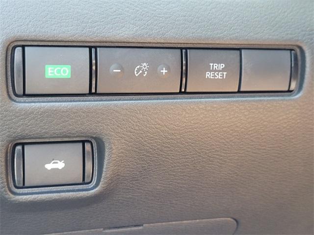 Photo of 2025 Black Nissan Sentra