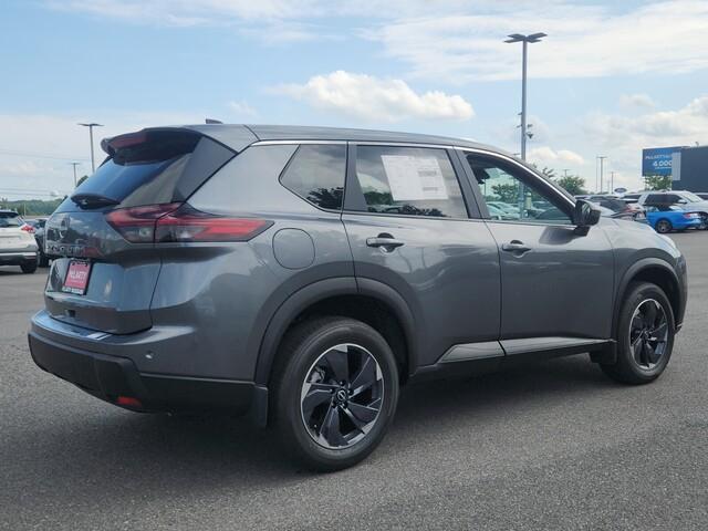 Photo of 2025 Gun Metallic Nissan Rogue