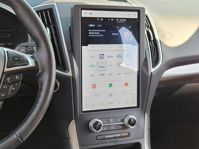 Photo of 2024 Silver Metallic Ford Edge