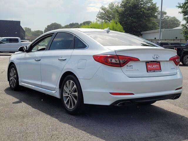 Photo of 2016 Quartz White Pearl Hyundai SONATA