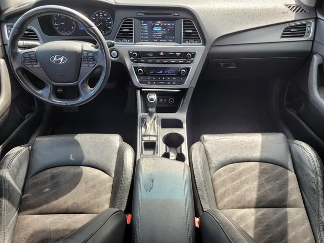 Photo of 2016 Quartz White Pearl Hyundai SONATA