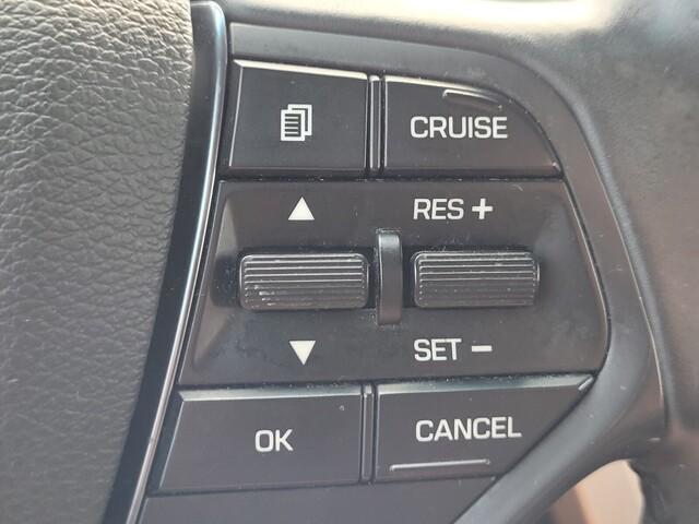 Photo of 2016 Quartz White Pearl Hyundai SONATA