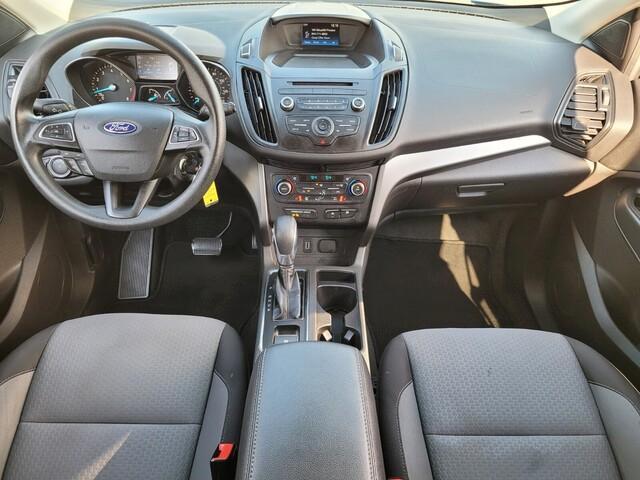 Photo of 2018 Lightning Blue Metallic Ford Escape