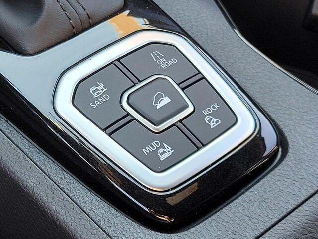 Photo of 2026 Gun Metallic Nissan Frontier