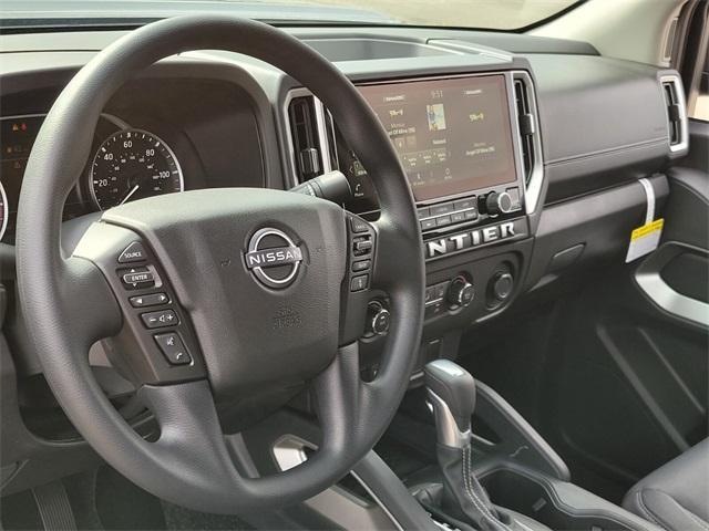 Photo of 2025 Gun Metallic Nissan Frontier
