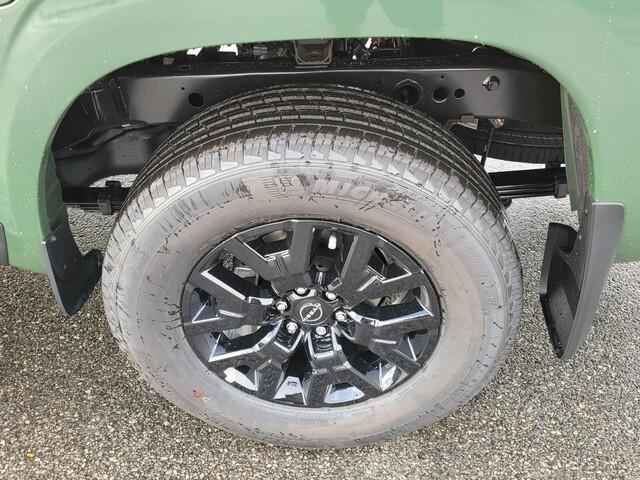 Photo of 2026 Green Nissan Frontier