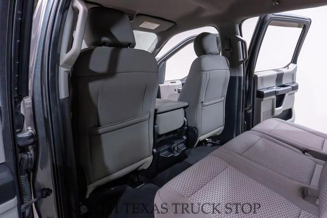 Photo of 2017 Magnetic Metallic Ford F-250
