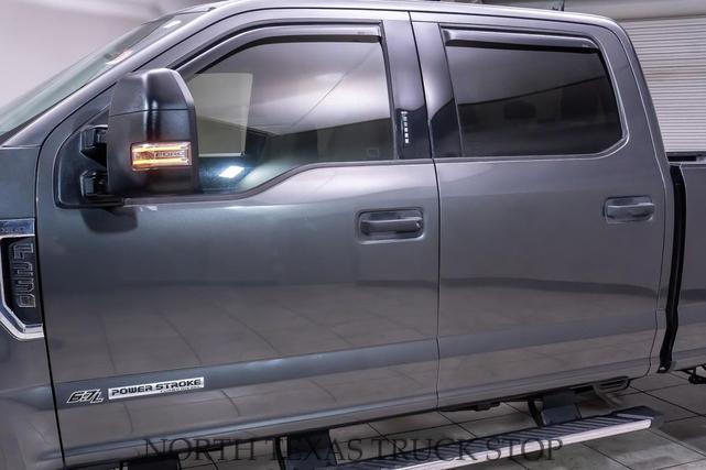 Photo of 2017 Magnetic Metallic Ford F-250