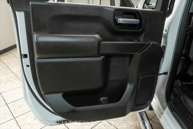 Photo of 2021 Summit White Chevrolet Silverado 2500