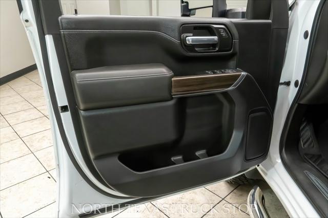 Photo of 2021 Summit White Chevrolet Silverado 2500