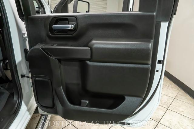 Photo of 2021 Summit White Chevrolet Silverado 2500