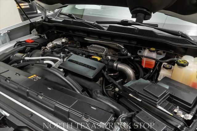 Photo of 2021 Summit White Chevrolet Silverado 2500
