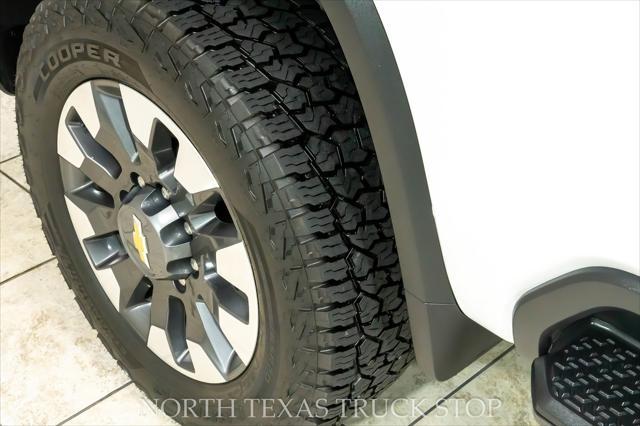 Photo of 2021 Summit White Chevrolet Silverado 2500