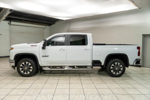 Photo of 2021 Summit White Chevrolet Silverado 2500