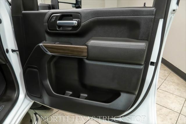 Photo of 2021 Summit White Chevrolet Silverado 2500