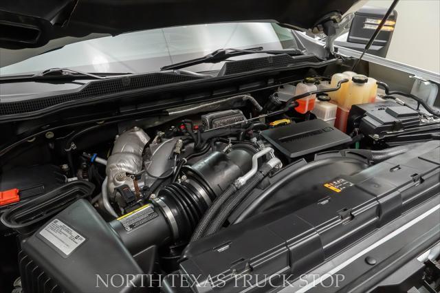 Photo of 2021 Summit White Chevrolet Silverado 2500