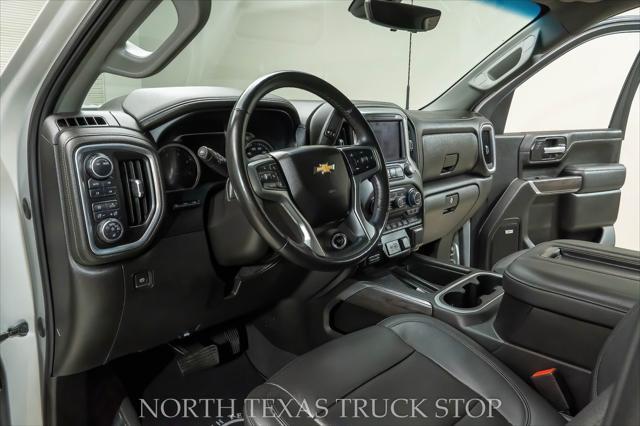 Photo of 2022 Silver Ice Metallic Chevrolet Silverado 2500