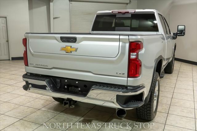 Photo of 2022 Silver Ice Metallic Chevrolet Silverado 2500