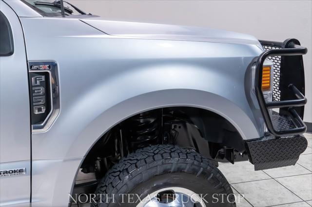 Photo of 2022 Iconic Silver Metallic Ford F-350