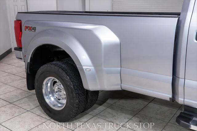 Photo of 2022 Iconic Silver Metallic Ford F-350