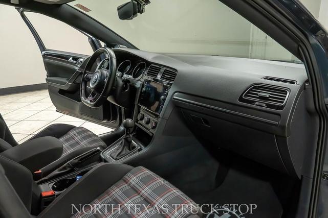Photo of 2018 Dark Iron Blue Metallic Volkswagen Golf GTI
