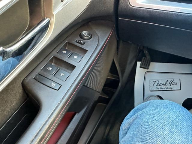 Photo of 2015 Tungsten Metallic Chevrolet Equinox