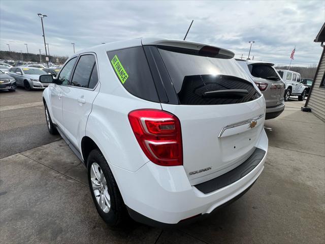 Photo of 2017 Summit White Chevrolet Equinox