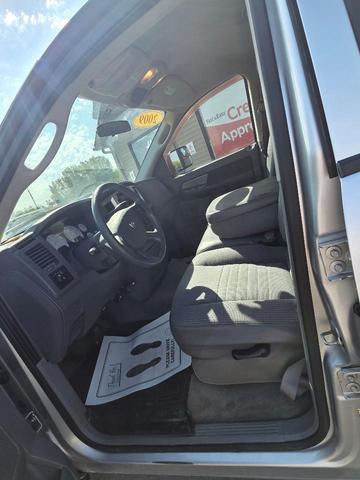 Photo of 2009 Bright Silver Metallic Clearcoat Dodge Ram 2500