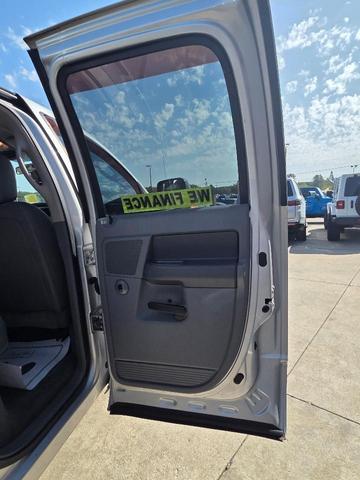 Photo of 2009 Bright Silver Metallic Clearcoat Dodge Ram 2500