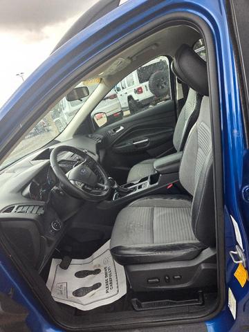 Photo of 2018 Blue Ford Escape