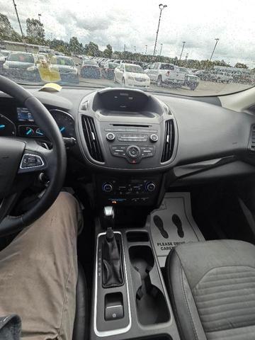 Photo of 2018 Blue Ford Escape