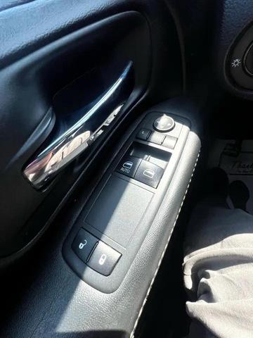 Photo of 2020 Brilliant Black Crystal Pearl Dodge Grand Caravan