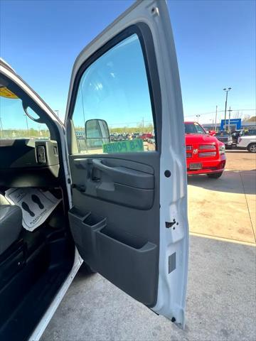Photo of 2012 Summit White Chevrolet Express 2500