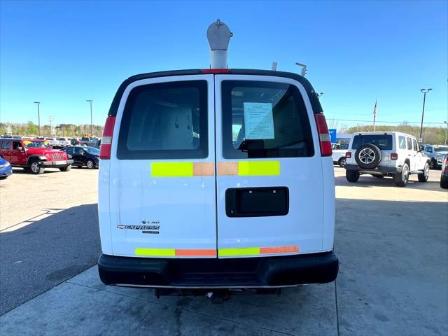 Photo of 2012 Summit White Chevrolet Express 2500