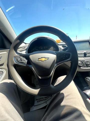 Photo of 2018 Mosaic Black Metallic Chevrolet Malibu