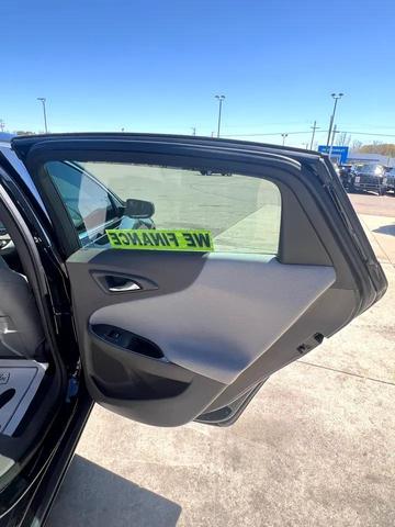 Photo of 2018 Mosaic Black Metallic Chevrolet Malibu