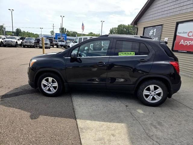 Photo of 2016 Black Chevrolet Trax