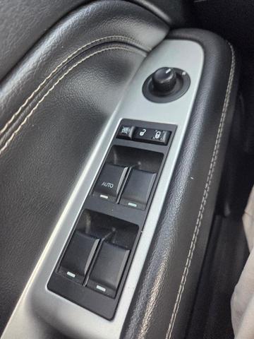 Photo of 2017 True Blue Pearl Jeep Compass