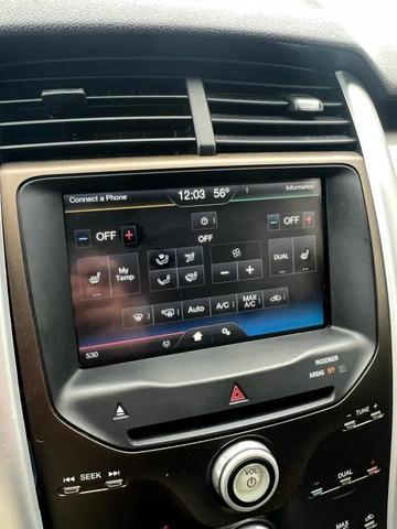 Photo of 2011 Blue Ford Edge