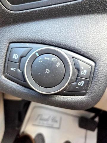 Photo of 2018 Ingot Silver Metallic Ford Escape