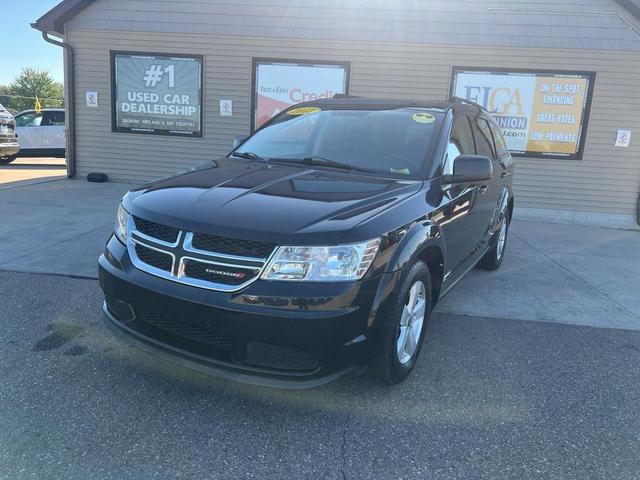 Photo of 2013 Brilliant Black Crystal Pearlcoat Dodge Journey