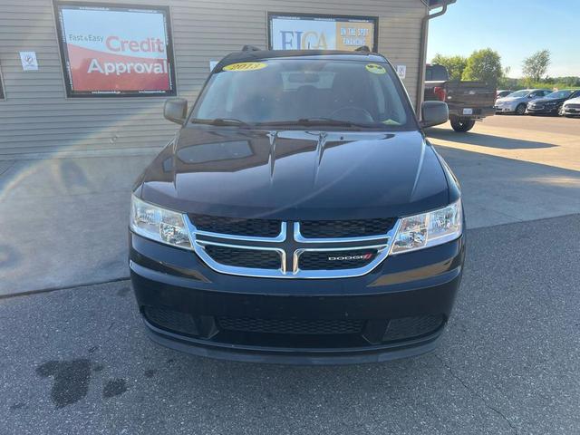 Photo of 2013 Brilliant Black Crystal Pearlcoat Dodge Journey