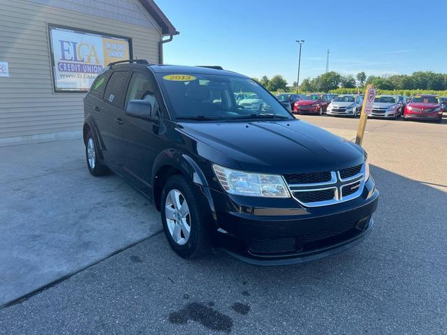 Photo of 2013 Brilliant Black Crystal Pearlcoat Dodge Journey
